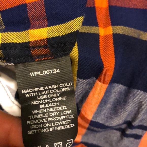 Nautica Shirt 👕 - Picture 5 of 5